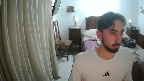 argeneros online show from June 4, 2026, 1:44 am