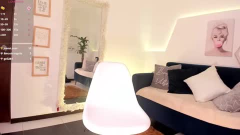 Ari online show from February 5, 2025, 5:53 pm