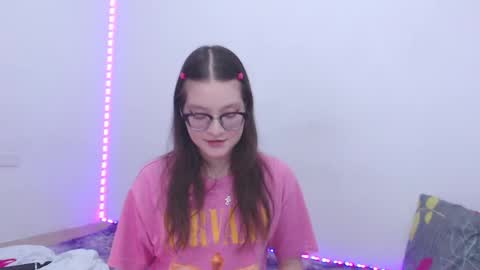 Ahri James online show from September 18, 2025, 11:18 pm