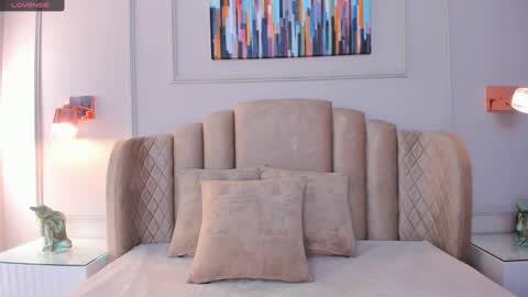 Aria  online show from December 12, 2024, 3:10 am