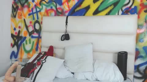 Snapshot of aria_martiin chatting on December 12, 2024, 3:37 pm aria online show from December 12, 2024, 3:37 pm