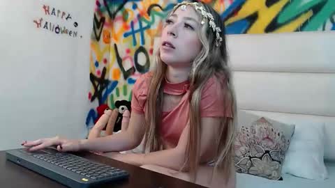 Snapshot of aria_martiin chatting on November 9, 2025, 1:20 pm aria online show from November 9, 2025, 1:20 pm