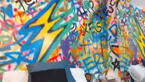 aria online show from April 10, 2026, 2:11 pm