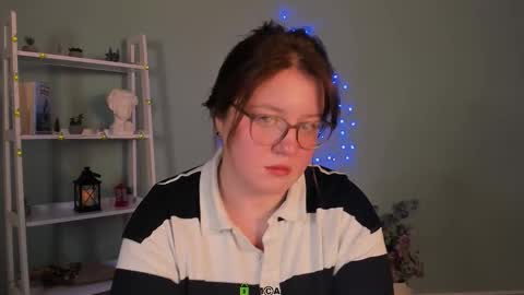 aria_mist online show from January 8, 2026, 9:44 am