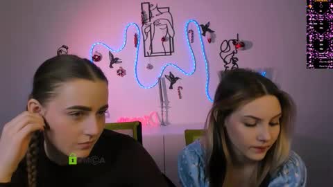 Luna online show from January 6, 2026, 5:55 am