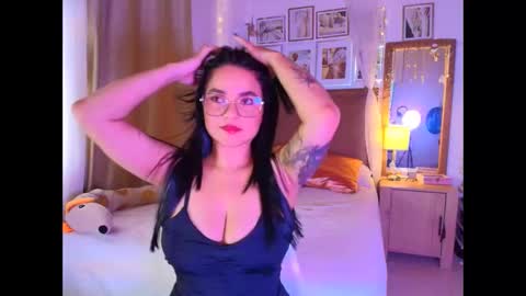 aria_sweet21 online show from February 2, 2026, 7:23 pm