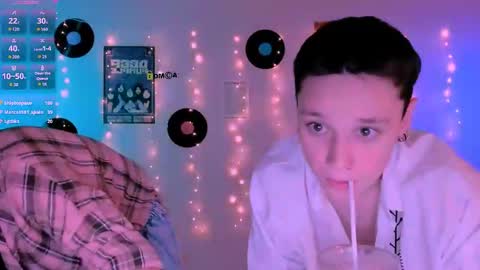 aria_wild_ online show from April 1, 2026, 1:41 pm