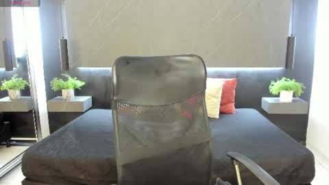 Snapshot of ariaa_belle chatting on July 8, 2026, 7:07 pm ARI online show from July 8, 2026, 7:07 pm