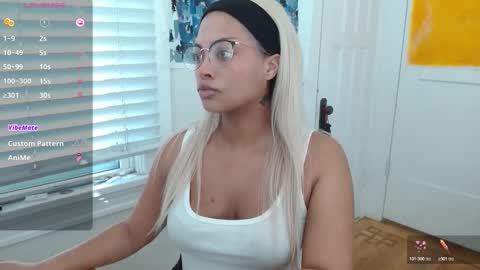 Aria Atelier online show from February 4, 2026, 7:31 pm