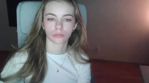 AriaCreazy online show from February 1, 2026, 9:13 pm