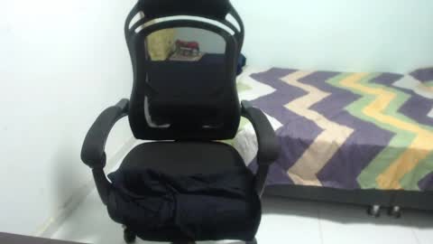 ...Ariana... online show from April 7, 2026, 5:46 pm