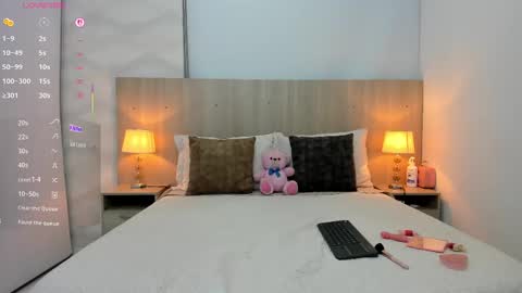 Ariadna online show from October 22, 2025, 3:29 am