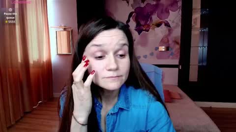 Snapshot of ariagrays chatting on April 16, 2026, 12:28 pm AriaGray online show from April 16, 2026, 12:28 pm