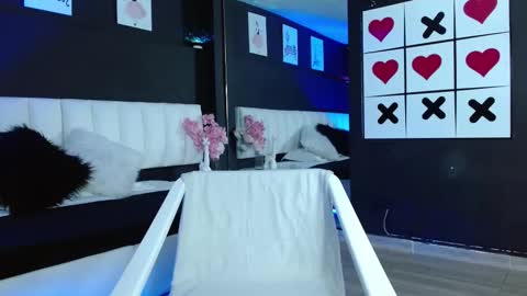 ariah online show from October 10, 2025, 1:21 pm