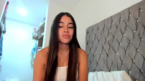 Aria Montgomery online show from December 22, 2024, 3:00 am