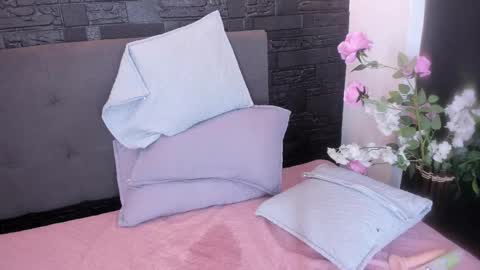      online show from March 10, 2025, 2:37 pm