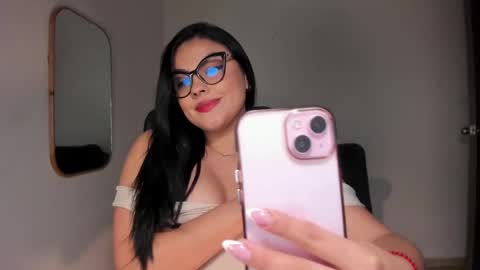  Ariana Vega  IG arivegax1  TW arivegax1 online show from March 11, 2025, 2:21 am