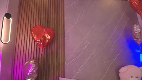 Ariana online show from April 10, 2026, 12:21 pm