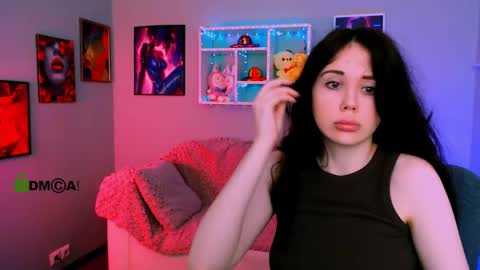 ariana_ross7 online show from May 28, 2026, 7:22 pm
