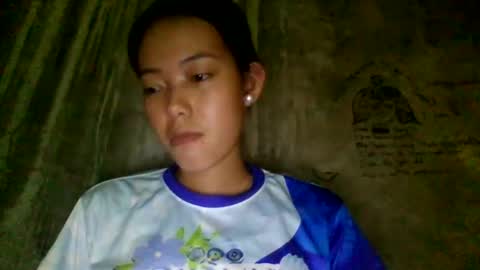 ariana_sweet25 online show from April 22, 2026, 2:36 am