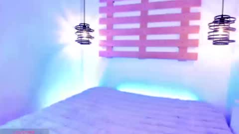 Ari  online show from September 11, 2025, 12:49 pm