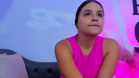 Snapshot of arianavyx chatting on January 15, 2026, 11:04 am Arianavyx online show from January 15, 2026, 11:04 am