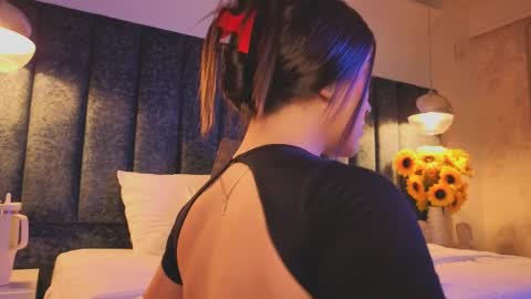 Arianna online show from April 4, 2026, 7:44 pm