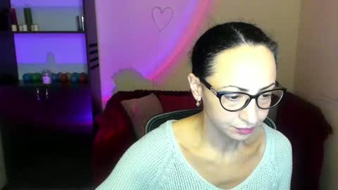 Snapshot of arianna_tifany chatting on December 23, 2024, 6:22 am Arianna online show from December 23, 2024, 6:22 am