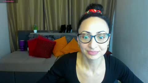 Snapshot of arianna_tifany chatting on January 3, 2025, 9:25 am Arianna online show from January 3, 2025, 9:25 am