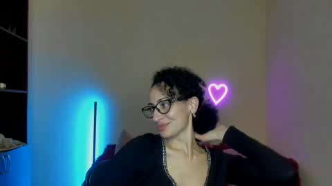 Snapshot of arianna_tifany chatting on March 7, 2025, 2:57 am Arianna online show from March 7, 2025, 2:57 am