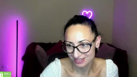Snapshot of arianna_tifany chatting on September 10, 2025, 6:41 pm Arianna online show from September 10, 2025, 6:41 pm