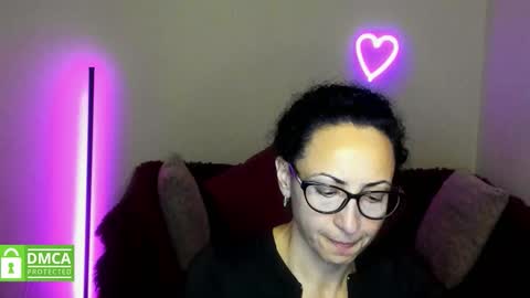 Snapshot of arianna_tifany chatting on September 28, 2025, 5:29 pm Arianna online show from September 28, 2025, 5:29 pm