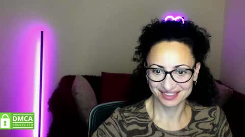 Snapshot of arianna_tifany chatting on September 30, 2025, 5:40 pm Arianna online show from September 30, 2025, 5:40 pm