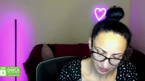 Snapshot of arianna_tifany chatting on October 3, 2025, 5:43 pm Arianna online show from October 3, 2025, 5:43 pm