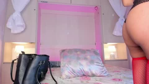 Snapshot of ariannavega_ chatting on June 3, 2026, 11:46 am ariannavega_ online show from June 3, 2026, 11:46 am
