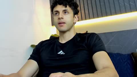 Snapshot of ariasaadeh chatting on September 13, 2025, 12:05 pm ariasaadeh online show from September 13, 2025, 12:05 pm