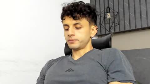 Snapshot of ariasaadeh chatting on September 16, 2025, 11:55 am ariasaadeh online show from September 16, 2025, 11:55 am