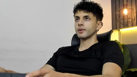 Snapshot of ariasaadeh chatting on September 17, 2025, 12:07 pm ariasaadeh online show from September 17, 2025, 12:07 pm