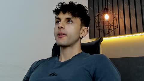 Snapshot of ariasaadeh chatting on September 23, 2025, 12:08 pm ariasaadeh online show from September 23, 2025, 12:08 pm