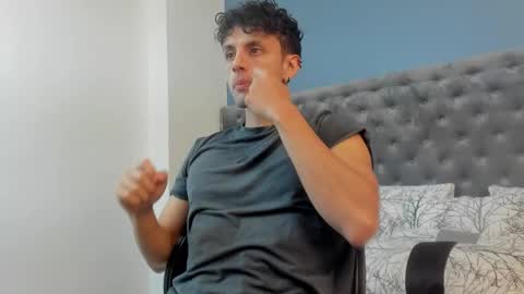 Snapshot of ariasaadeh chatting on September 28, 2025, 11:59 am ariasaadeh online show from September 28, 2025, 11:59 am