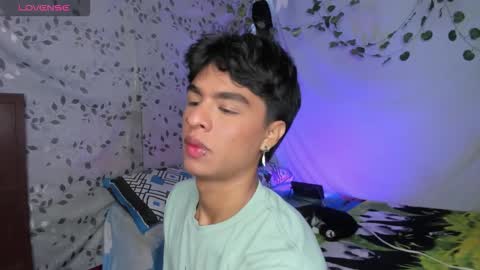 Snapshot of ariel_adan chatting on February 3, 2026, 12:21 pm ariel_adan online show from February 3, 2026, 12:21 pm