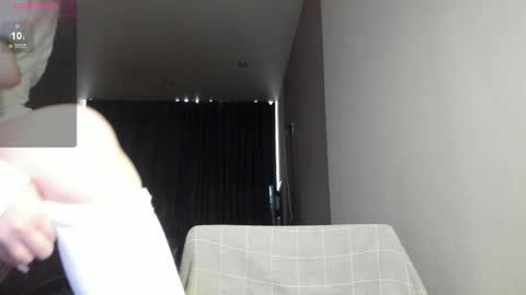 Snapshot of arielbelli chatting on May 15, 2026, 11:50 am Ariel online show from May 15, 2026, 11:50 am