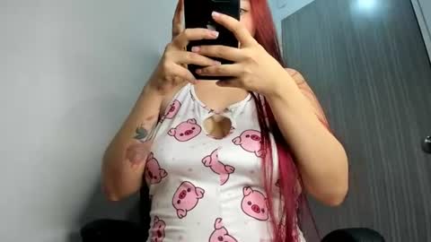 Stephany  online show from June 17, 2026, 2:47 am