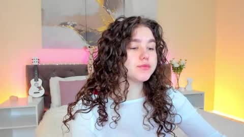 Snapshot of ariella_sol chatting on December 9, 2024, 1:07 am Ariella GTM3  Tue Wed Thu Fri Sat  0400 am-1030pm online show from December 9, 2024, 1:07 am