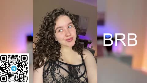 Snapshot of ariella_sol chatting on December 26, 2024, 3:49 am Ariella GTM3  Tue Wed Thu Fri Sat  0400 am-1030pm online show from December 26, 2024, 3:49 am