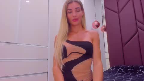 AriellaBlonde online show from September 12, 2025, 9:04 pm