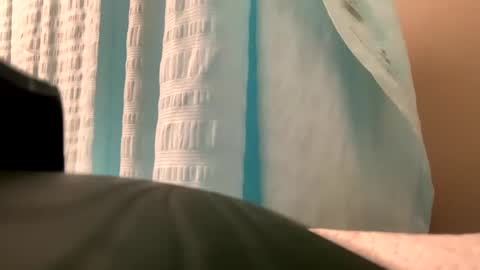 Snapshot of arielwyld chatting on January 8, 2025, 1:52 pm ariel  colin when hes here online show from January 8, 2025, 1:52 pm