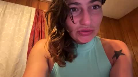 Snapshot of arielwyld chatting on September 24, 2025, 3:37 pm ariel  colin when hes here online show from September 24, 2025, 3:37 pm