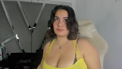 Snapshot of ariht chatting on March 5, 2025, 5:07 am ariht online show from March 5, 2025, 5:07 am