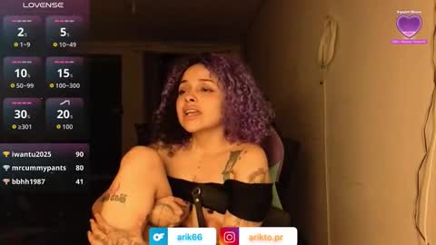 Snapshot of arikatorres chatting on September 25, 2025, 4:05 am Arin online show from September 25, 2025, 4:05 am